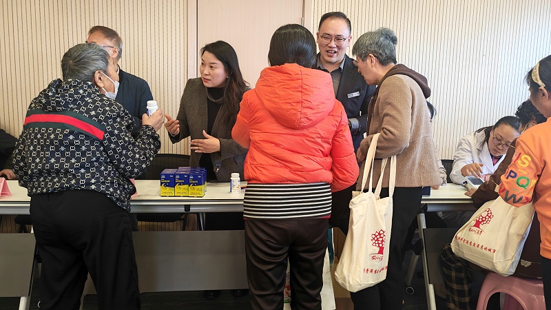 8bf17e1957ff4fbad04f77abf4362ee0